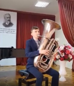 У музичній школі в Ужгороді завершують навчальний рік дистанційно (ВІДЕО)