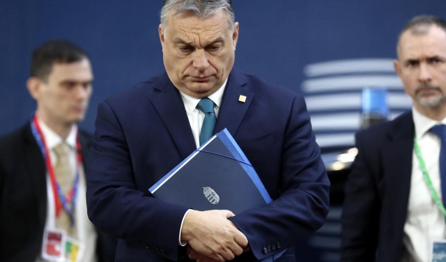 Угорщина відкликає 5-х іноземних послів через звинувачення уряду Орбана у диктатурі