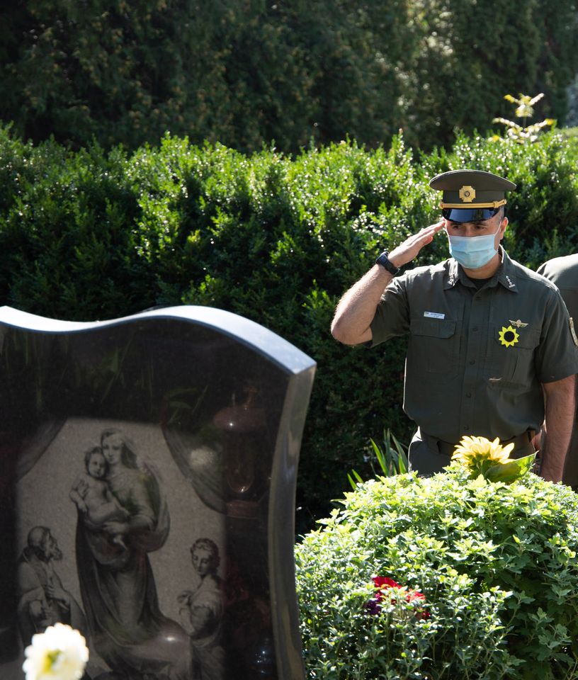В Ужгороді вшанували пам'ять воїнів, які поклали своє життя за Україну (ФОТО)