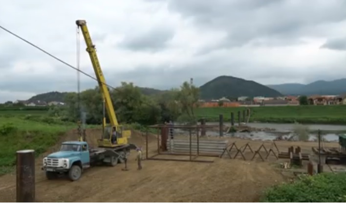 У Мукачеві розпочали будівництво мосту через Латорицю