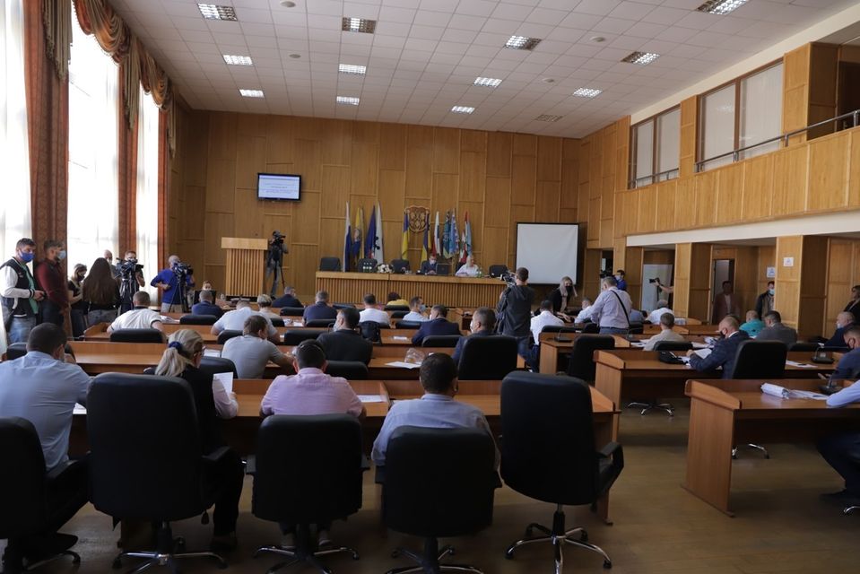 На відшкодування за перевезення пільговиків в Ужгороді на наступний рік виділили 32 млн грн