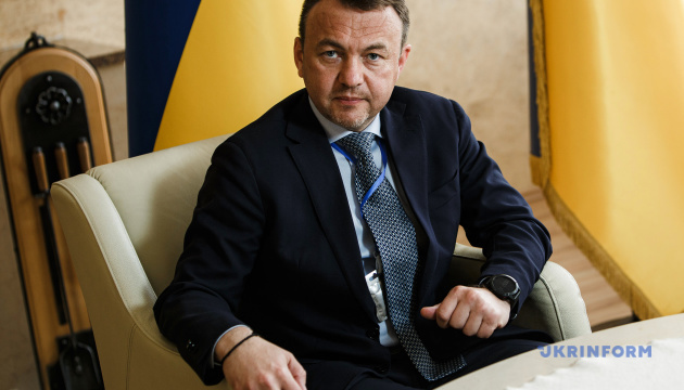 Відставлений голова Закарпатської облради Петров пробує повернути посаду через СБУ, прокуратуру та поліцію