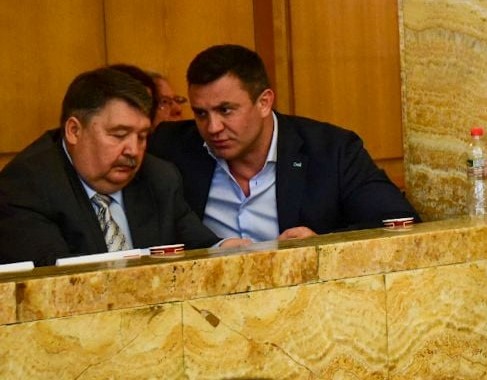"Відставлений" Петров розпровів, що "феномен" Тищенко втручається в сферу держбезпеки, займаючись поверненням Брензовича в Україну