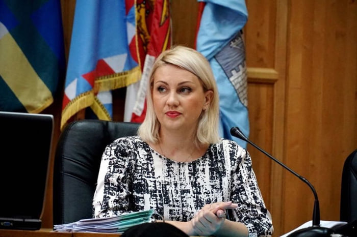Для обрання Андріани Сушко заступницею голови Закарпатської облради не вистачило 1 голосу (ФОТО)