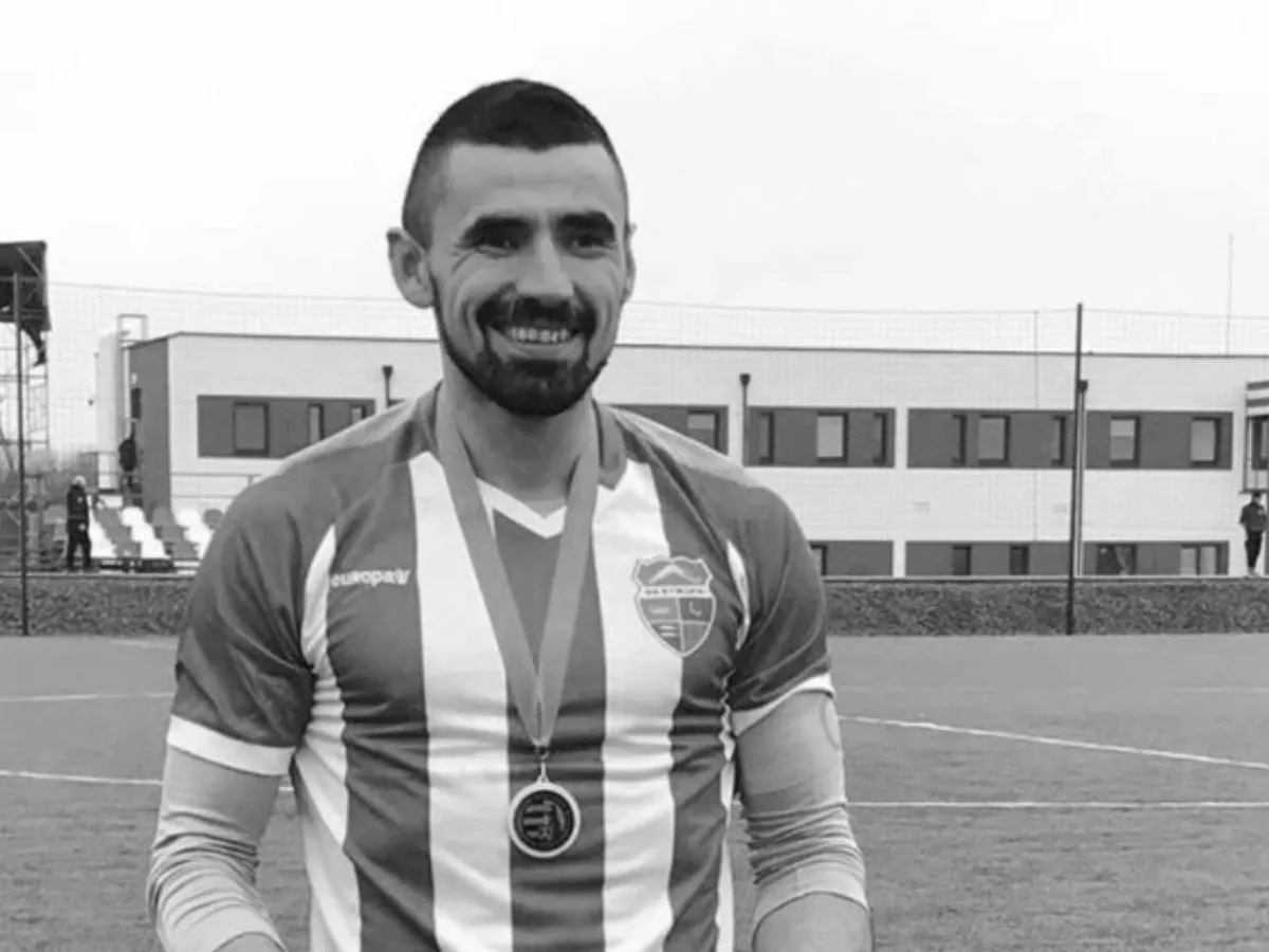 Учасник смертельної п’яної ДТП, в якій загинув закарпатський футболіст Мирослав Мудра, вимагає зняти арешт з його авто