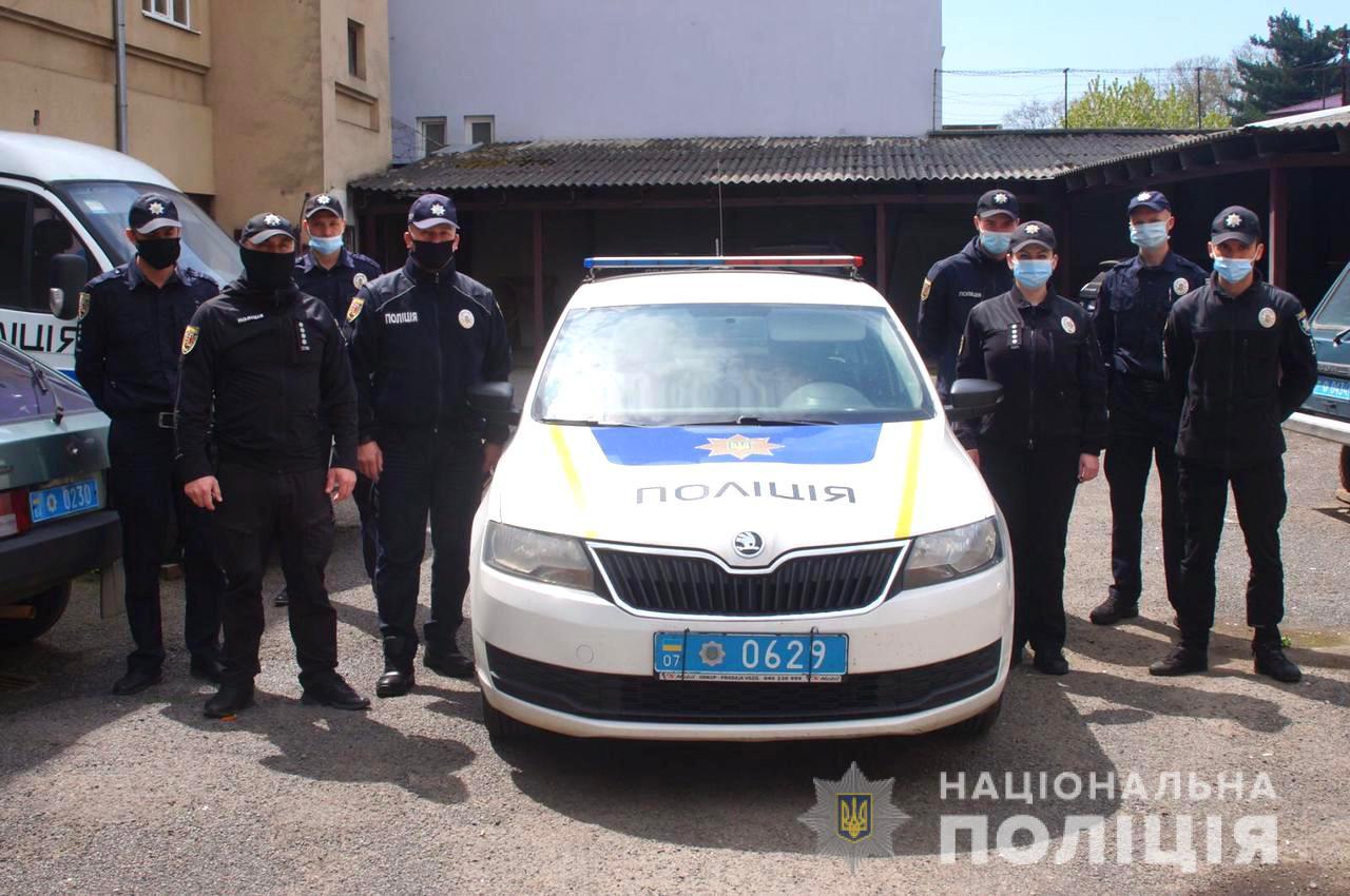 У Мукачеві запрацювала мобільна група поліцейських з протидії домашньому насильству (ФОТО)