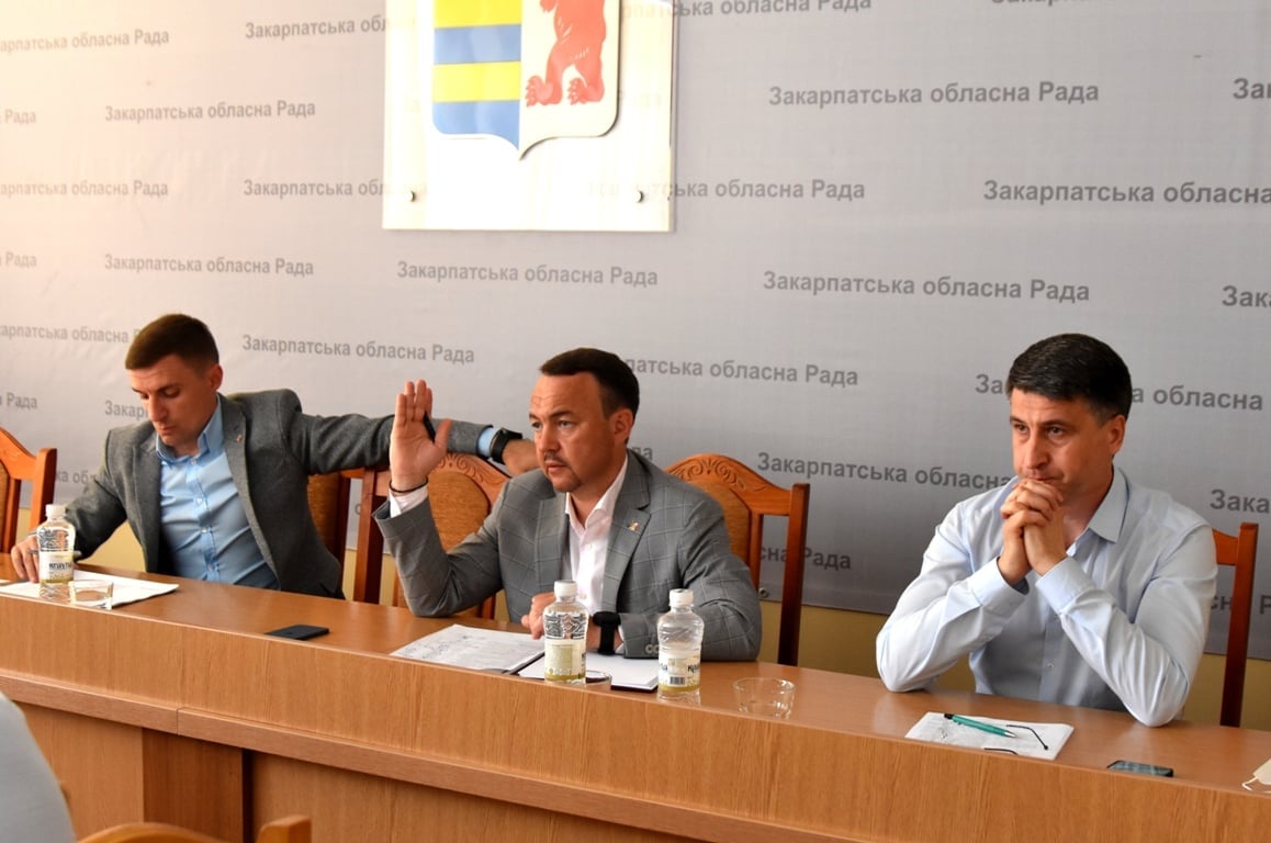 Президія Закарпатської облради підтримала проєкт щодо збереження Великоберезнянської школи-інтернату (ФОТО)