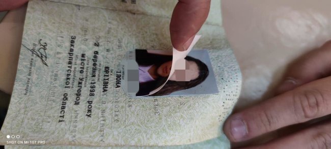 В Ужгороді студенти-медики масово фальсифікували паспорти при складанні іспиту "КРОК" (ФОТО, ВІДЕО)