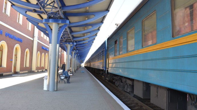 Відсьогодні Україна відновлює залізничне сполучення з Австрією та Угорщиною