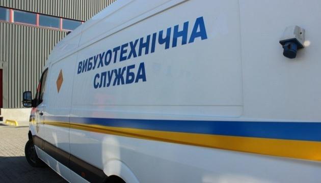 Мешканцю Ужгорода та місцевому адвокату повідомлено про підозру в "замінуванні" кафе та міськради