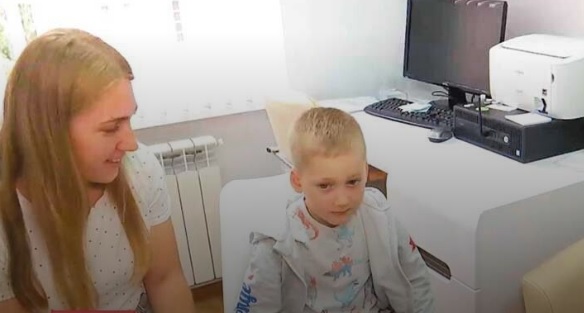 6-річний хлопчик з Закарпаття одужує після унікальної операції, яку зробили львівські лікарі під керівництвом польського професора (ВІДЕО)
