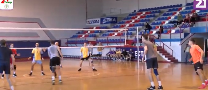 В Ужгородському національному університеті створили волейбольну команду майстрів (ВІДЕО)