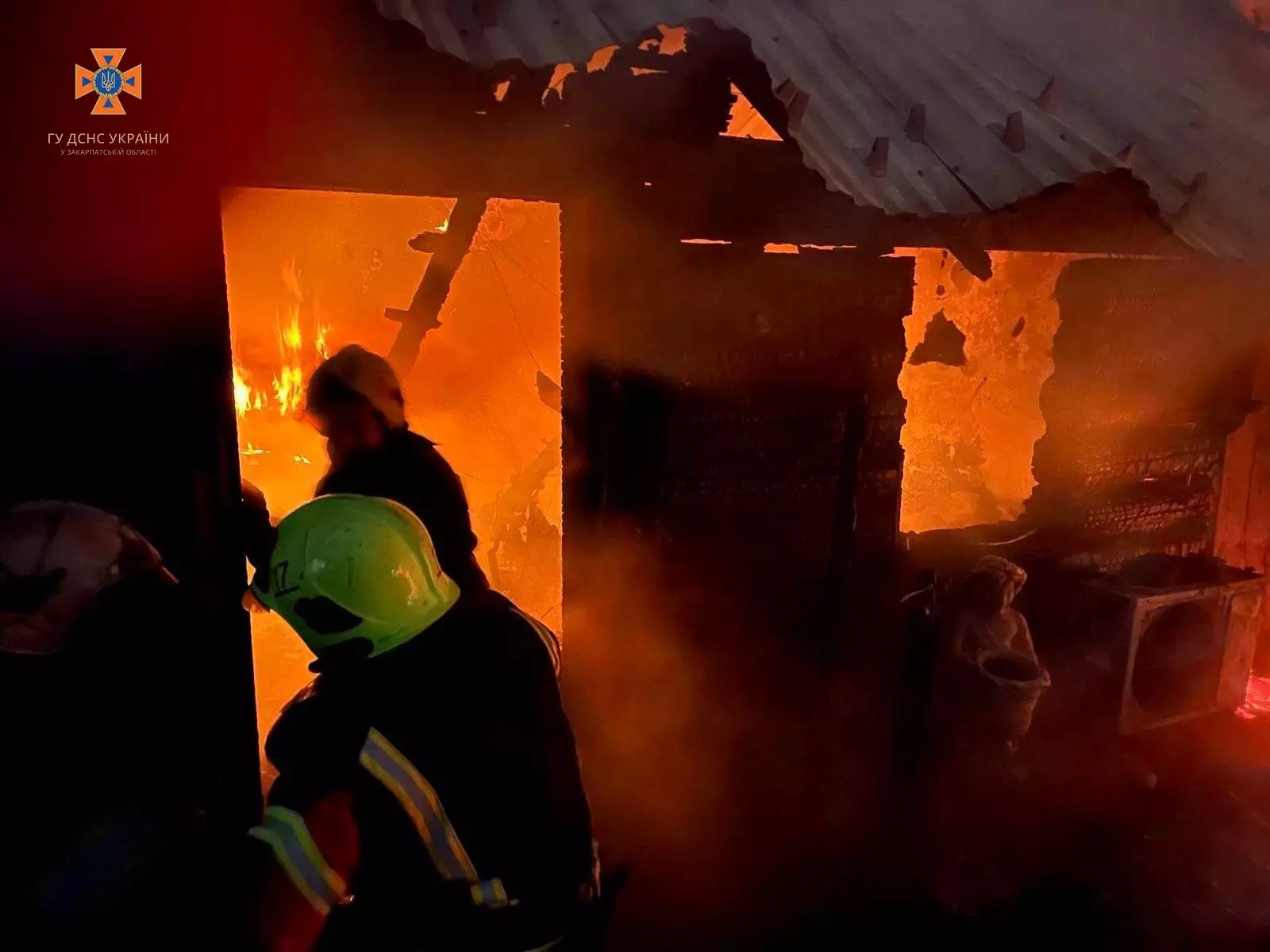 У Дийді на Берегівщині в пожежі ледь не загинула 77-річна жінка (ФОТО)