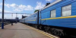 Із 22 грудня курсуватиме поїзд "Ужгород - Кам‘янець-Подільський"