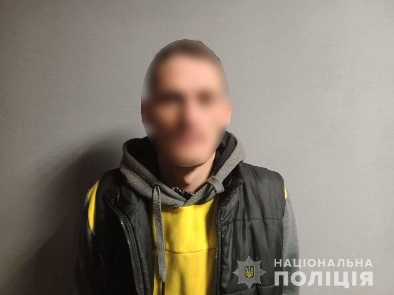 В Ужгороді крадія оптичного кабеля впіймали завдяки сигналізації (ФОТО) 