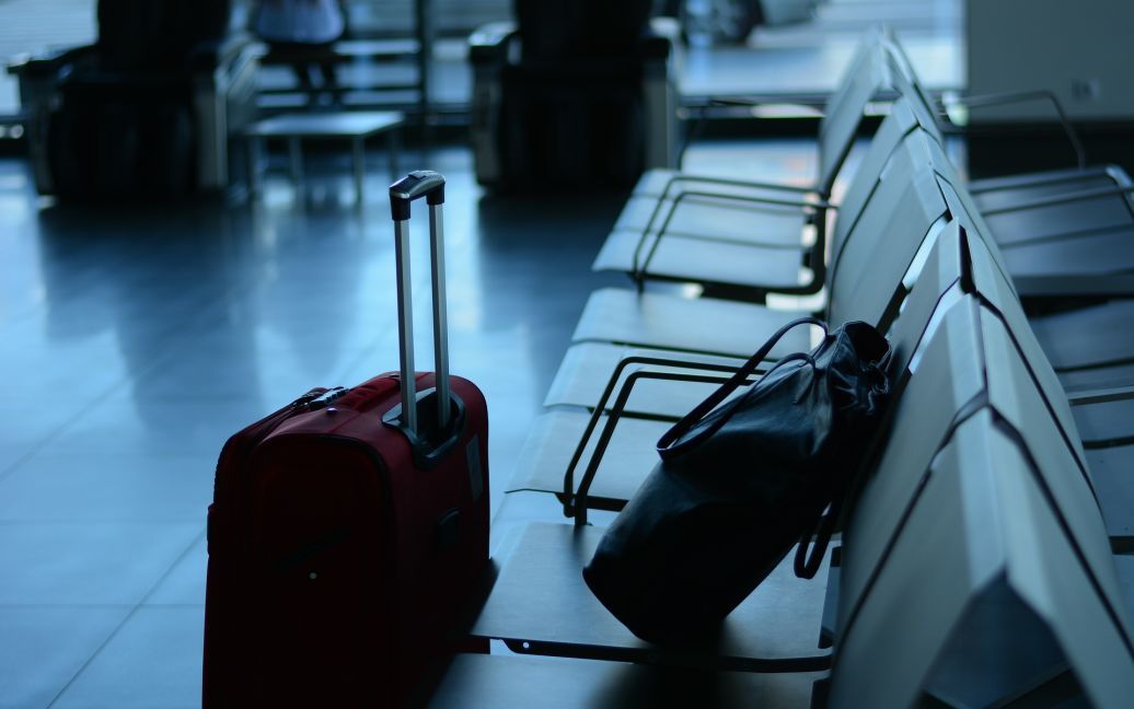 У Львові до 3 років тюрми засудили закарпатця, що вкрав валізу у туриста