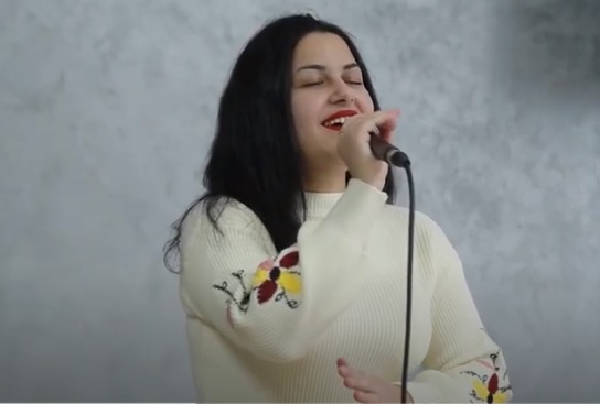 Ужгородка перемогла на міжнародному конкурсі в номінації "Народний вокал" (ВІДЕО)
