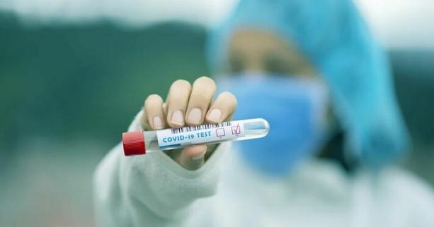 В Ужгороді за минулу добу виявлено 142 нові випадки коронавірусу, 1 людина померла