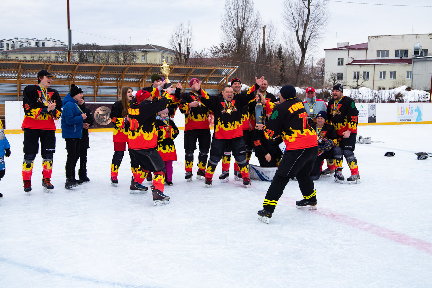 В Ужгороді відбувся чемпіонат Закарпаття з хокею (ФОТО)
