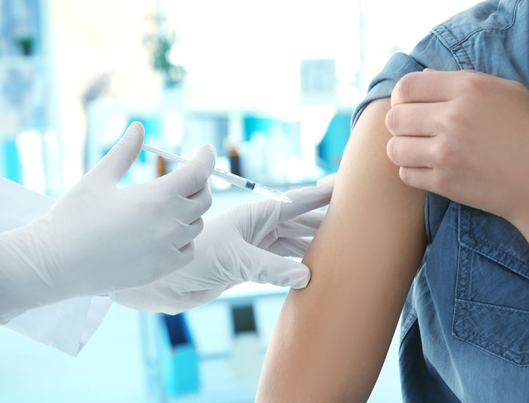 Закарпаття названо в числі  п’ятірки регіонів-антилідерів з вакцинації проти COVID-19