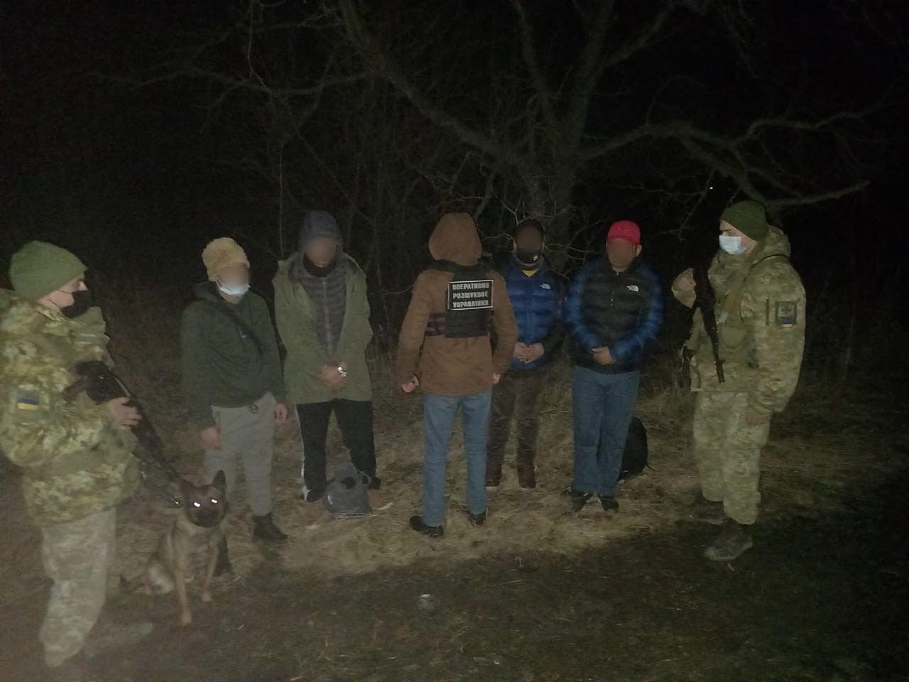 Уночі на Ужгородщині виявили чотирьох нелегалів з Непалу (ФОТО)