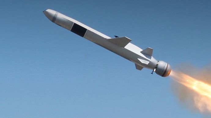 До 60% російських ракет в Україні не досягають цілей – Reuters