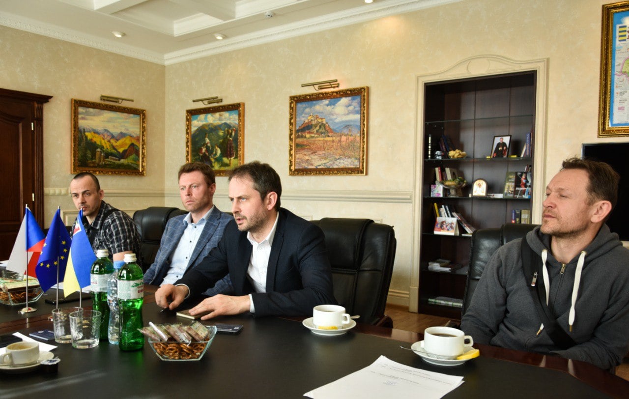Чехія переносить дипломатичні установи в Ужгород (ФОТО)