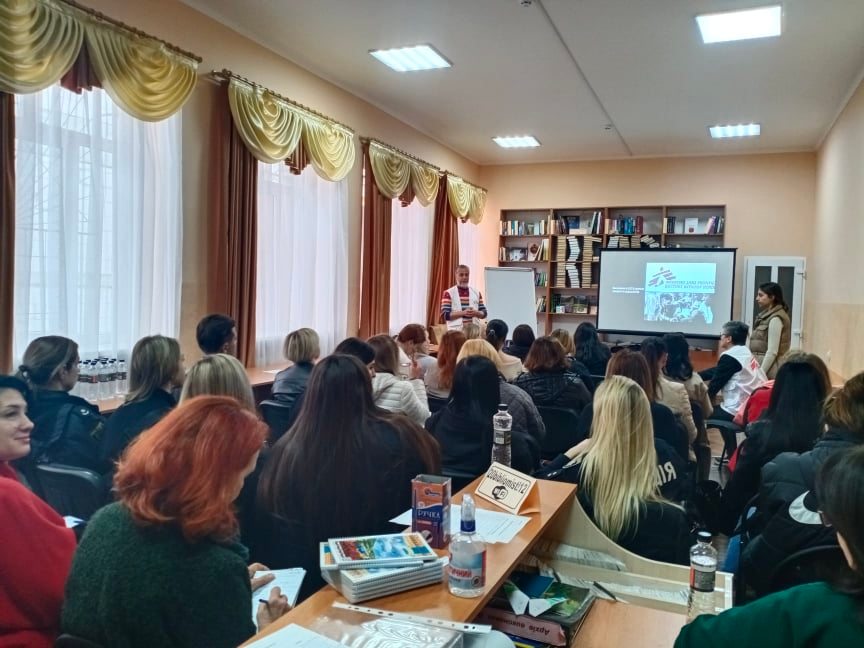 В Ужгороді навчали, як поводитися в кризових ситуаціях (ФОТО)