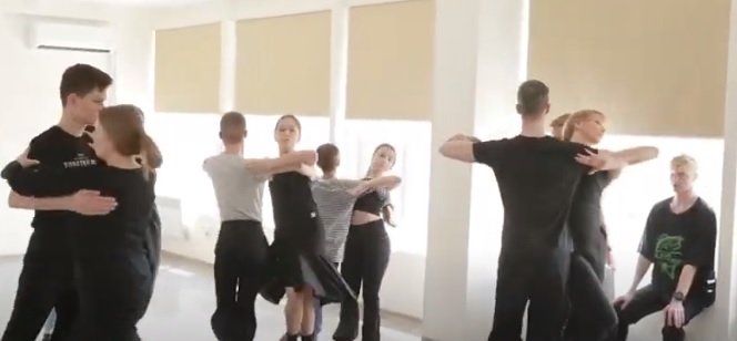 Благодійні майстер-класи від зіркових танцівників відбулися в Ужгороді (ВІДЕО)