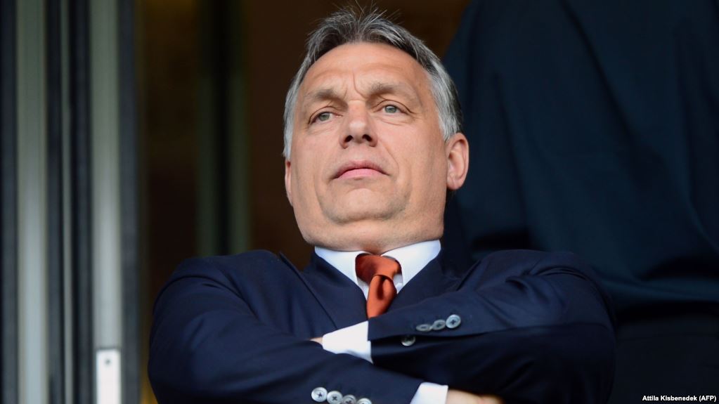 орбан оголосив в Угорщині надзвичайний стан через війну в Україні