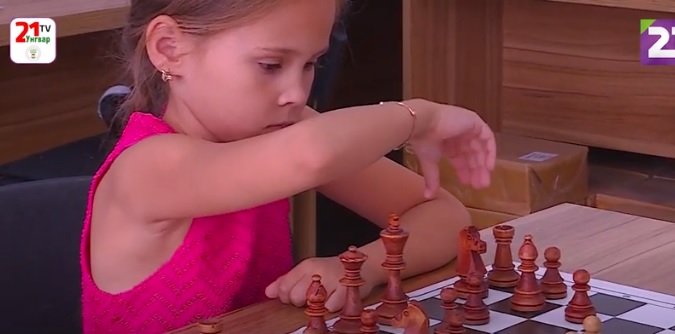Мукачівка Домініка Гачкайло стала віцечемпіонкою Європи із шахів (ВІДЕО)