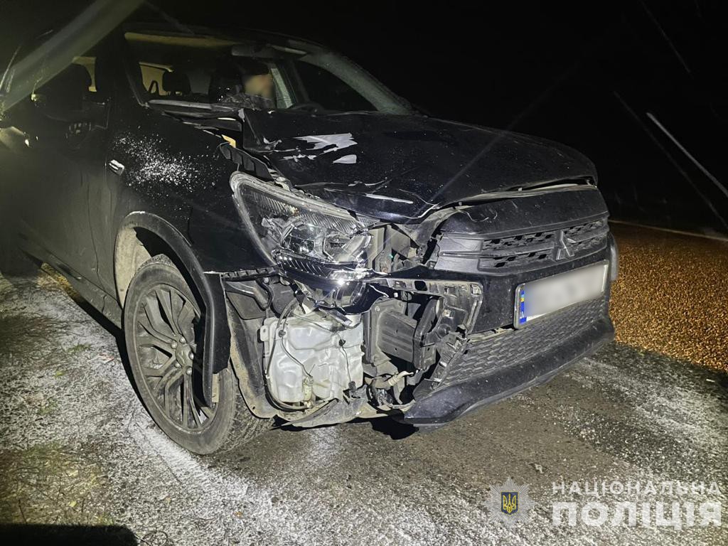 Біля Ратівців на Ужгородщині Mitsubishi Outlander смертельно травмував 83-річну жінку (ФОТО)