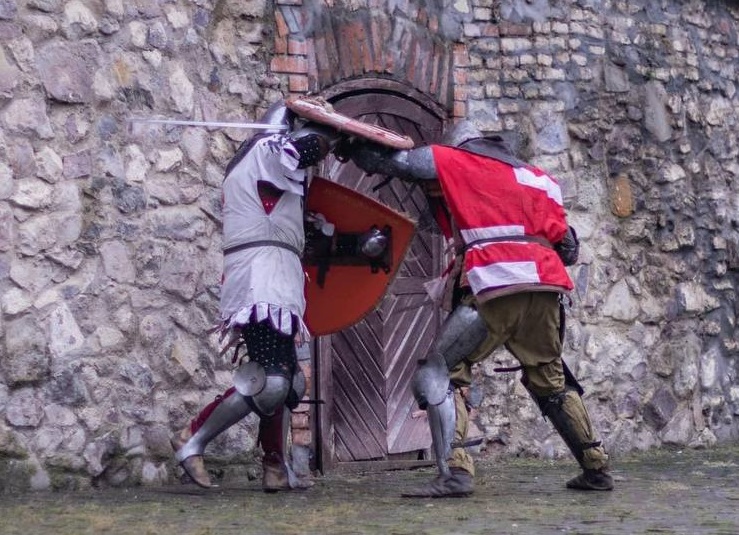 У Мукачівському замку пройшов турнір з середньовічного бою "Святий Мартин" (ФОТО)