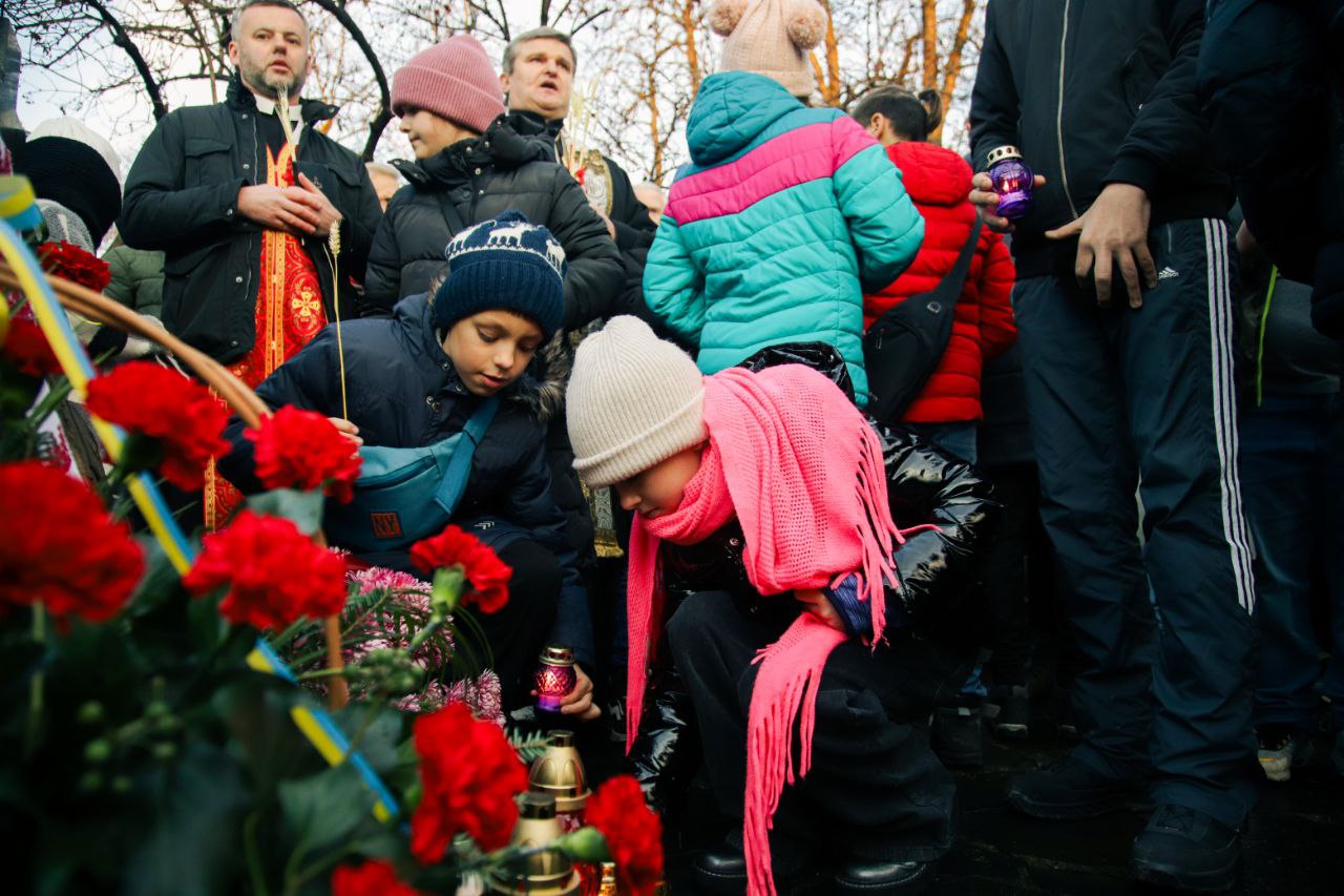 У Мукачеві вшанували пам'ять жертв Голодомору (ФОТО)