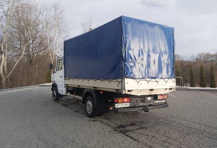 Ужгородські водоканальники накупили спеціалізованих вантажівок на 15 млн