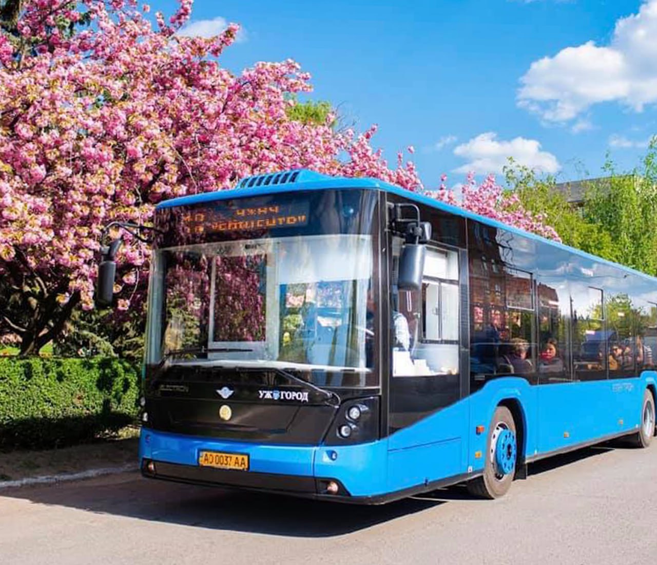 Автобуси маршруту №18 в Ужгороді їздитимуть цими вихідними за графіком буднів