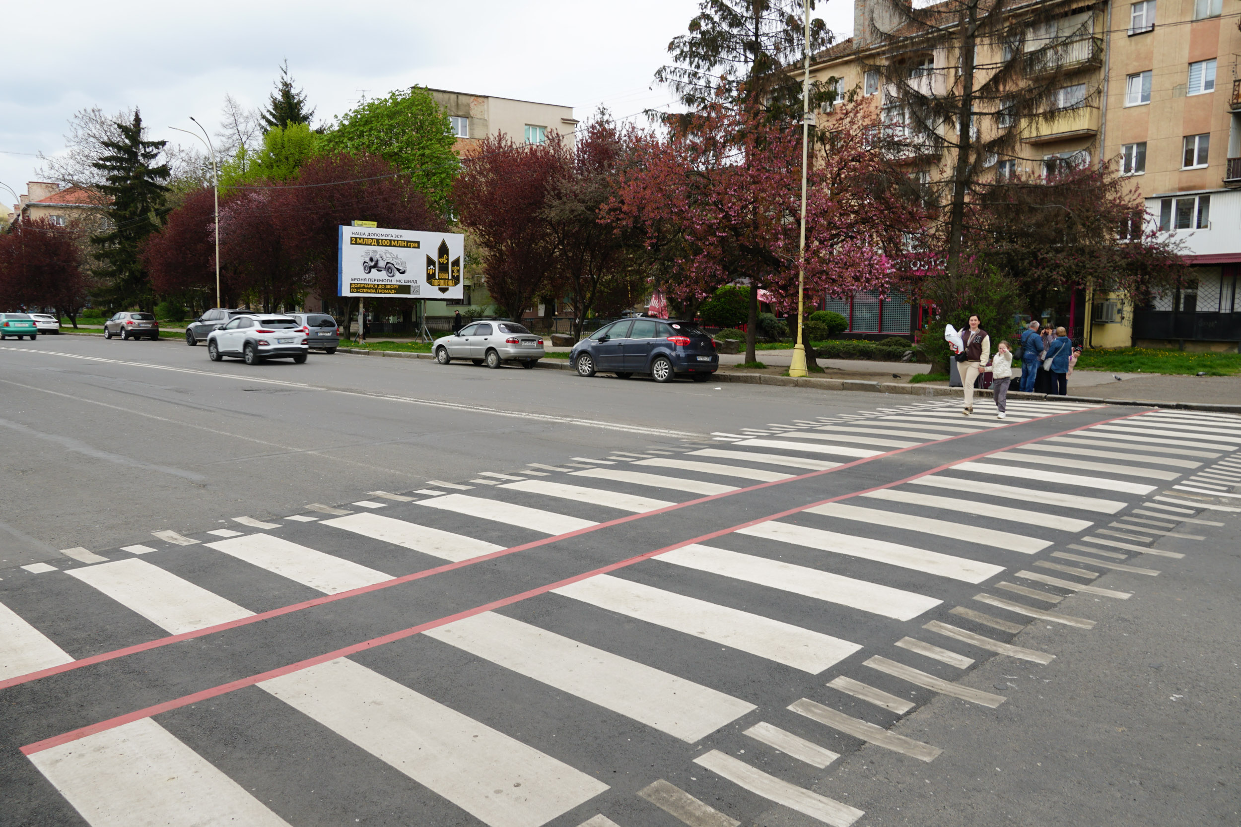 В Ужгороді встановили 5 підвищених пішохідних переходів (ФОТО)