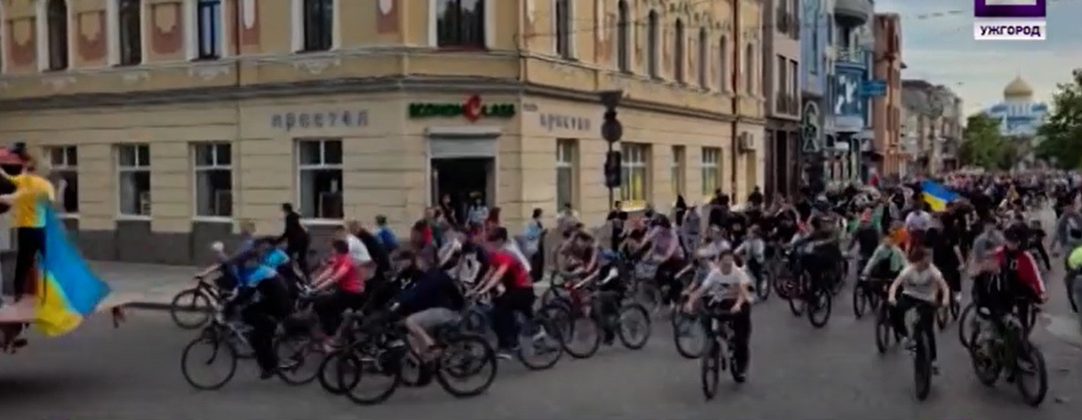 Масовий велозаїзд Big City Ride на підтримку ЗСУ відбувся в Ужгороді (ВІДЕО)