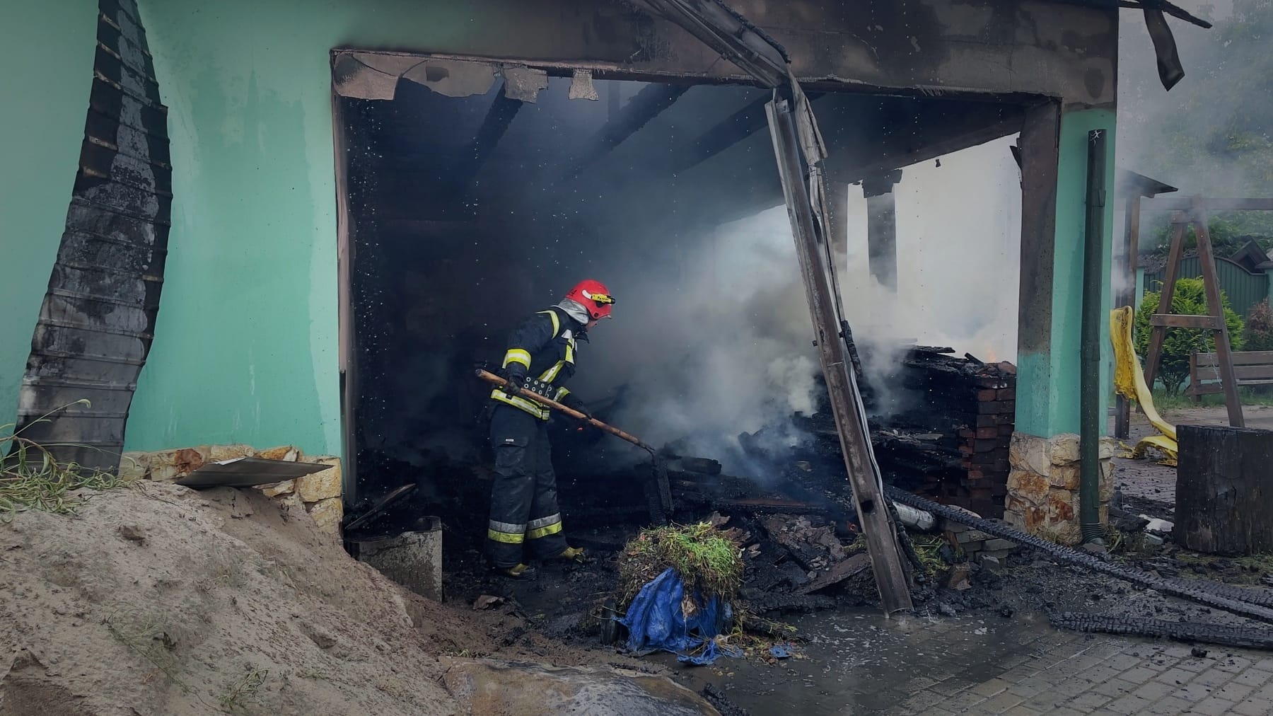У Хусті гасили пожежу в церкві (ФОТО)