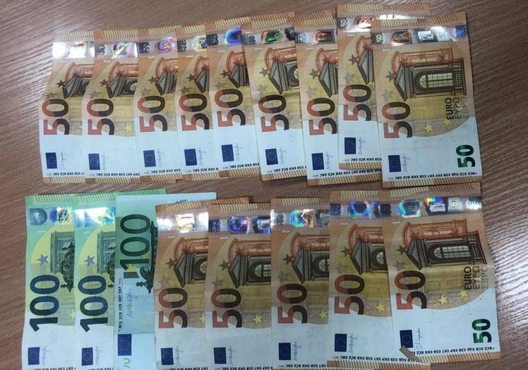Закарпатець на Львівщині хотів виїхати в ЄС пасажиром автобуса за €1000 хабаря прикордонникам