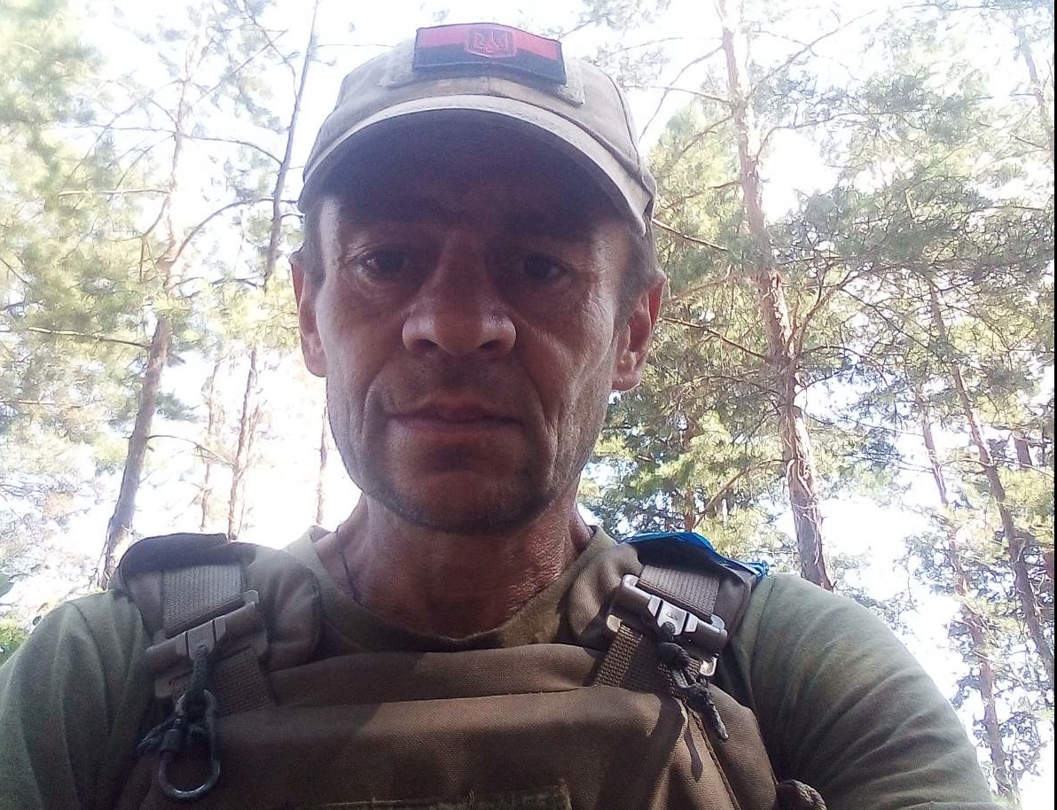 У Нижніх Воротах на Мукачівщині помер Володимир Чекета, який 3 місяці тому отримав важке поранення на Курщині (ФОТО)