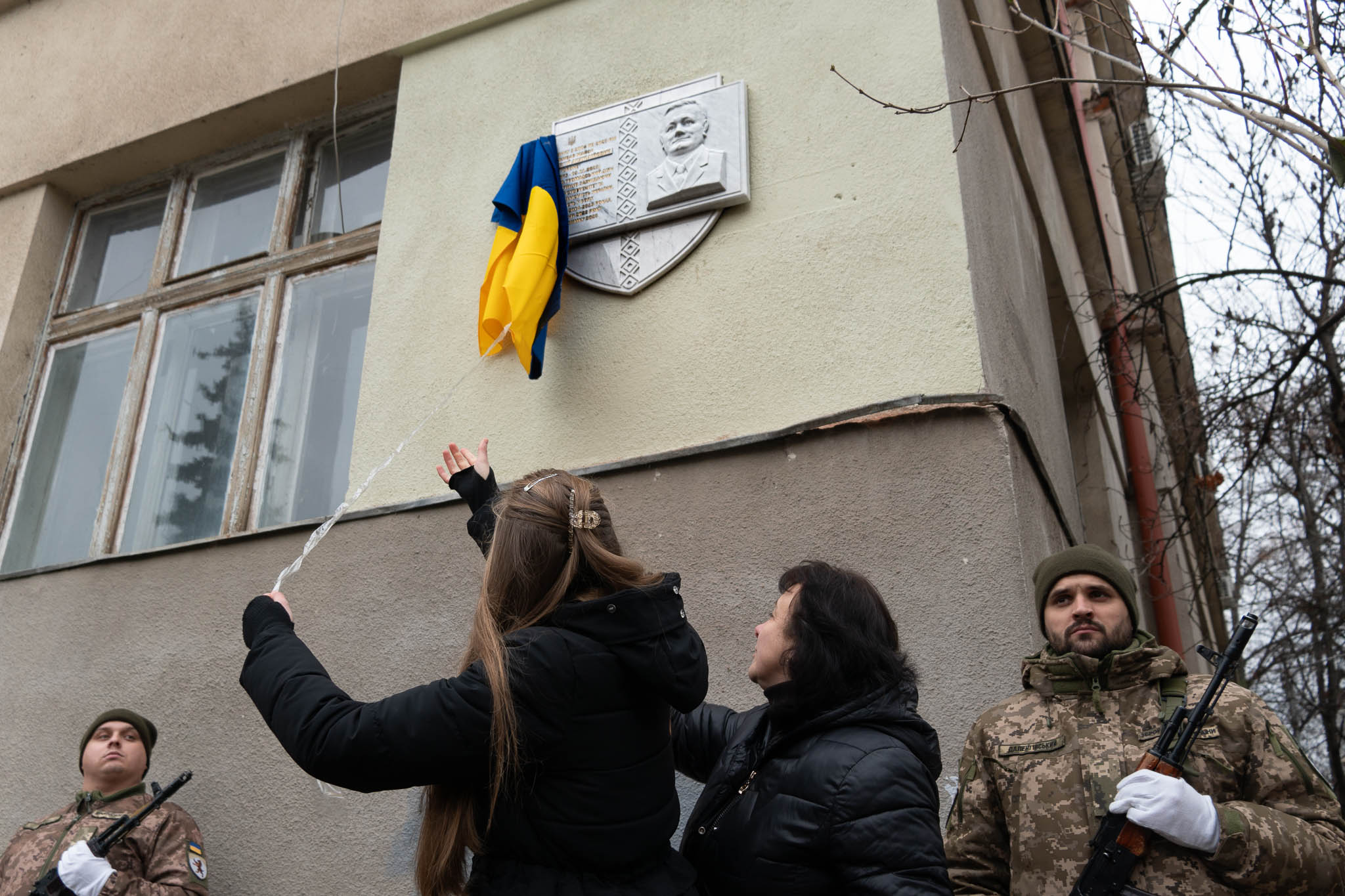 В Ужгороді відкрили меморіальну дошку на честь полеглого Героя Сергія Кузнєва (ФОТО)