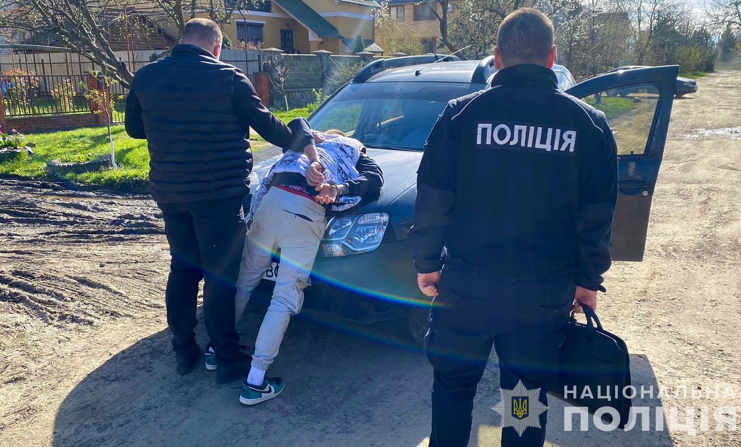 На Ужгородщині затримали наркоторговців (ФОТО)