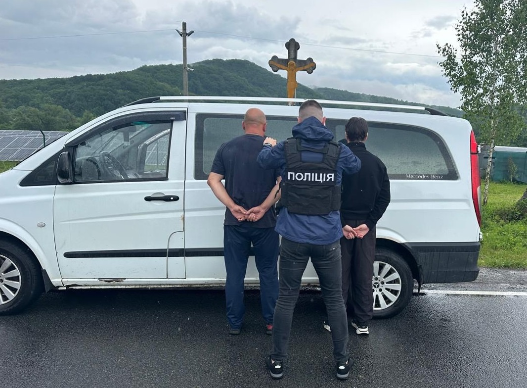 Жителя Жденієва на Мукачівщині затримали на організації переправлення "ухилянтів" до Словаччини за $7 тис.