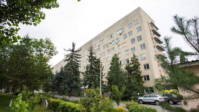 БЕБ зупинило закупівлю Ужгородської міської лікарні на 5,8 млн грн