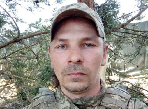 У Лазах Тячівської громади востаннє зустрінуть полеглого на війні з росією Володимира Хрипту (ФОТО)