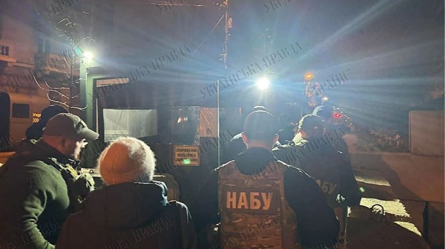 НАБУ і САП проводять обшуки у Єрмака (ФОТО)
