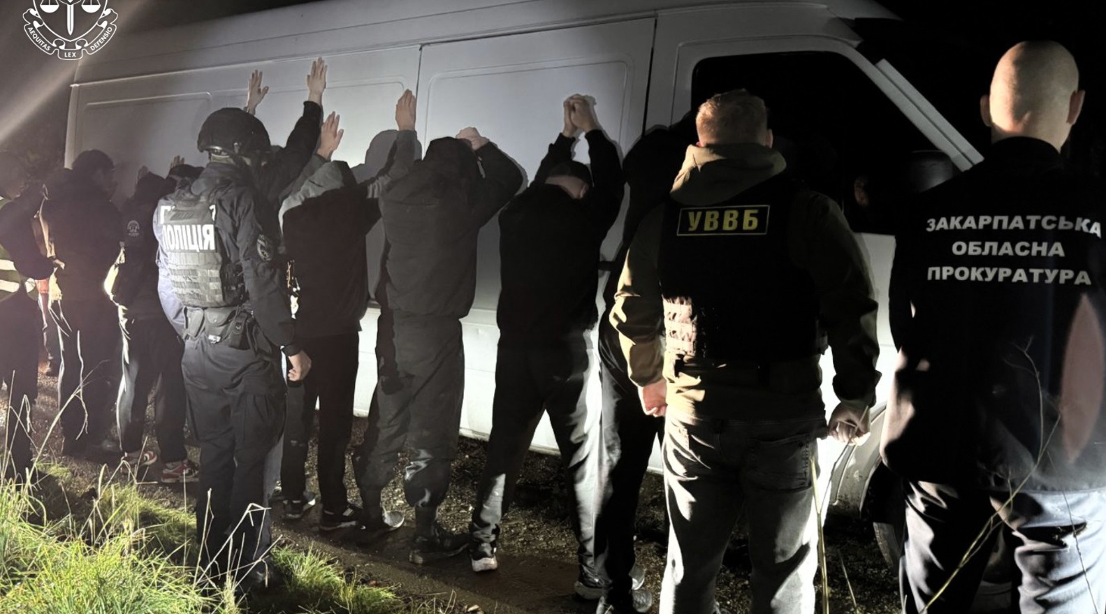 На Закарпатті переправники облаштували «власний» пункт пропуску біля КПП «Вилок» (ФОТО)