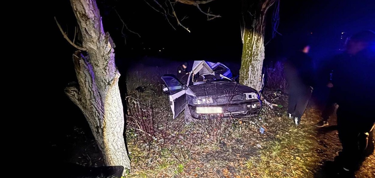 У ДТП на Берегівщині загинув 15-річний хлопець, ще двоє підлітків у тяжкому стані (ФОТО)