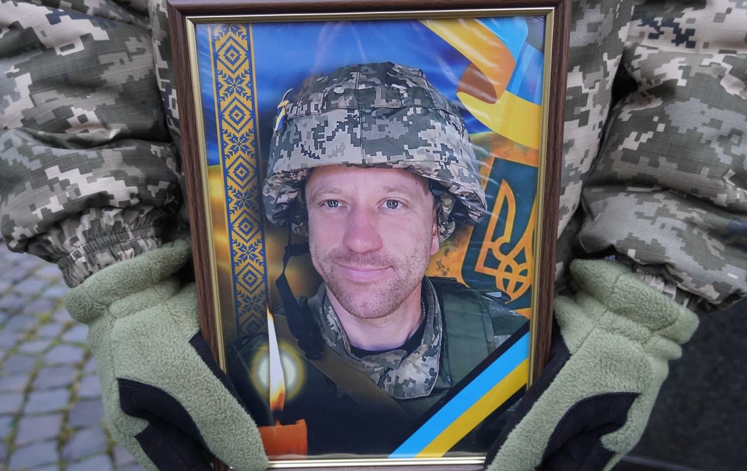 В Ужгороді попрощалися з головним сержантом Володимиром Бирою (ФОТО)